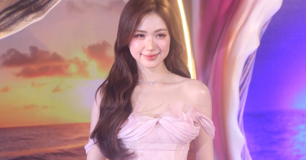 Hòa Minzy gợi cảm chúc mừng ‘Ốc mượn hồn’ – OKVIP baccarat đồng hành cùng làng giải trí - hình ảnh - okvipjl.com Hòa Minzy gợi cảm chúc mừng ‘Ốc mượn hồn’ – OKVIP baccarat đồng hành cùng làng giải trí - hình ảnh - okvipjl.com