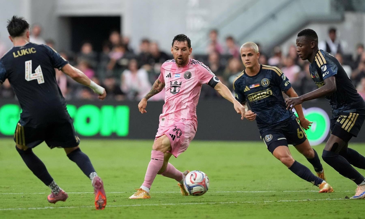 Messi tịt ngòi nhưng vẫn tỏa sáng với 2 kiến tạo trong trận cầu 10 bàn tại MLS - hình ảnh - okvipjl.com
