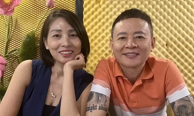 Cuộc sống bình yên của diễn viên Tùng Dương bên vợ thứ tư sau khi lên chức ông ngoại - hình ảnh - okvipjl.com Cuộc sống bình yên của diễn viên Tùng Dương bên vợ thứ tư sau khi lên chức ông ngoại - hình ảnh - okvipjl.com