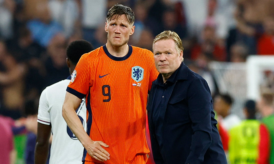 HLV Hà Lan gọi FaceTime báo tin loại cầu thủ khỏi World Cup 2026 - hình ảnh - okvipjl.com HLV Hà Lan gọi FaceTime báo tin loại cầu thủ khỏi World Cup 2026 - hình ảnh - okvipjl.com