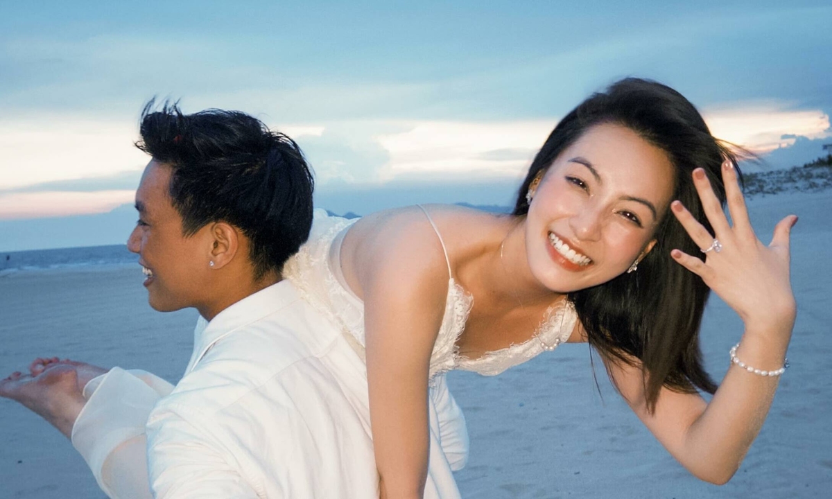 Thảo Tâm ‘Mắt biếc’ chính thức nhận lời cầu hôn trong kỳ nghỉ lãng mạn - hình ảnh - okvipjl.com Thảo Tâm ‘Mắt biếc’ chính thức nhận lời cầu hôn trong kỳ nghỉ lãng mạn - hình ảnh - okvipjl.com