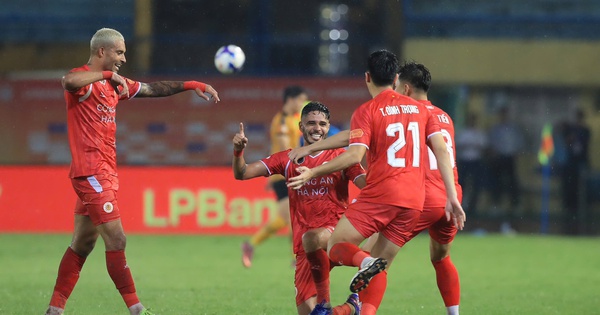 CLB CAHN lên ngôi thuyết phục: Sự định hình mới của bản đồ V-League - hình ảnh - okvipjl.com CLB CAHN lên ngôi thuyết phục: Sự định hình mới của bản đồ V-League - hình ảnh - okvipjl.com