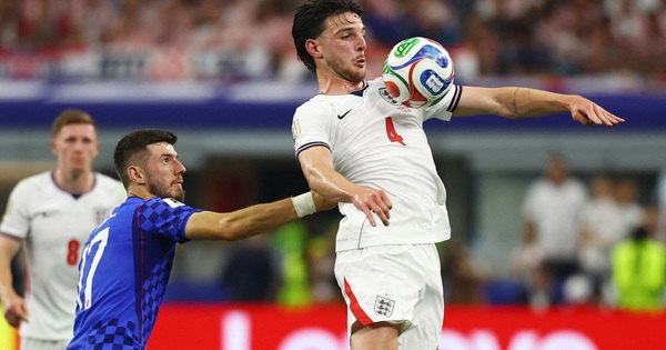 HLV Tuchel hé lộ lý do bất ngờ khiến Declan Rice vắng mặt dài hạn - hình ảnh - okvipjl.com