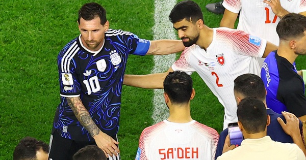 Cầu thủ Jordan khoe ảnh chụp cùng Messi dù thua Argentina: Sức hút GOAT lan tỏa khắp World Cup 2026 - hình ảnh - okvipjl.com Cầu thủ Jordan khoe ảnh chụp cùng Messi dù thua Argentina: Sức hút GOAT lan tỏa khắp World Cup 2026 - hình ảnh - okvipjl.com