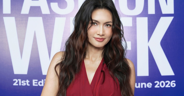 Anh Thư tái xuất showbiz với sứ mệnh đào tạo người mẫu trẻ - hình ảnh - okvipjl.com Anh Thư tái xuất showbiz với sứ mệnh đào tạo người mẫu trẻ - hình ảnh - okvipjl.com