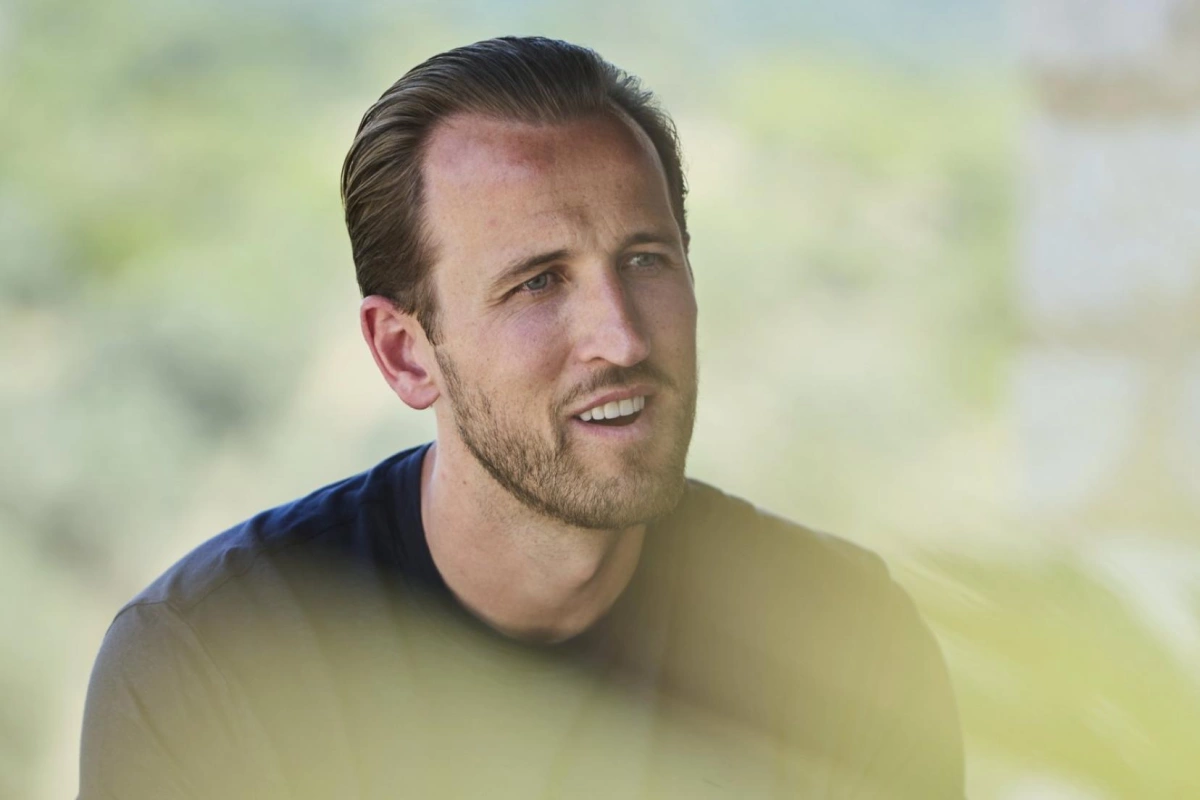 Harry Kane từ chối tự đề cử Quả Bóng Vàng dù ghi 61 bàn cho Bayern Munich - hình ảnh - okvipjl.com Harry Kane từ chối tự đề cử Quả Bóng Vàng dù ghi 61 bàn cho Bayern Munich - hình ảnh - okvipjl.com