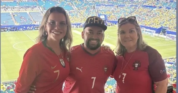 Mẹ Ronaldo lên tiếng bảo vệ con trai giữa làn sóng chỉ trích – OKVIP eSports đồng hành cùng người hâm mộ - hình ảnh - okvipjl.com Mẹ Ronaldo lên tiếng bảo vệ con trai giữa làn sóng chỉ trích – OKVIP eSports đồng hành cùng người hâm mộ - hình ảnh - okvipjl.com