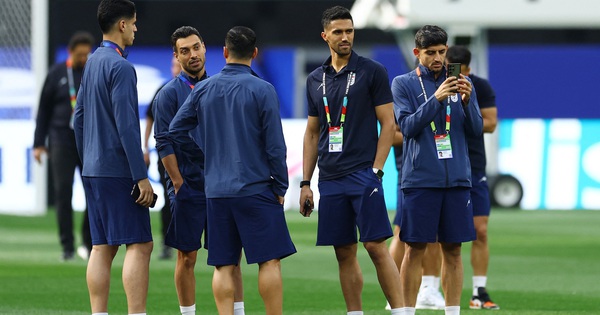 Iran đã đến Mỹ sẵn sàng trận ra quân World Cup 2026, chuyến bay chở Uruguay bất ngờ bị hoãn - hình ảnh - okvipjl.com