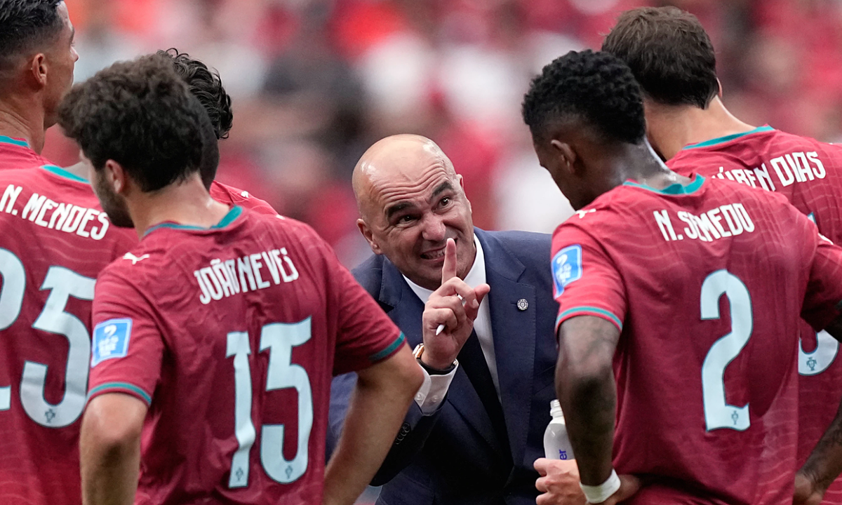 HLV Bồ Đào Nha: ‘Ronaldo là điểm tham chiếu trong hệ thống tấn công’ - hình ảnh - okvipjl.com HLV Bồ Đào Nha: ‘Ronaldo là điểm tham chiếu trong hệ thống tấn công’ - hình ảnh - okvipjl.com