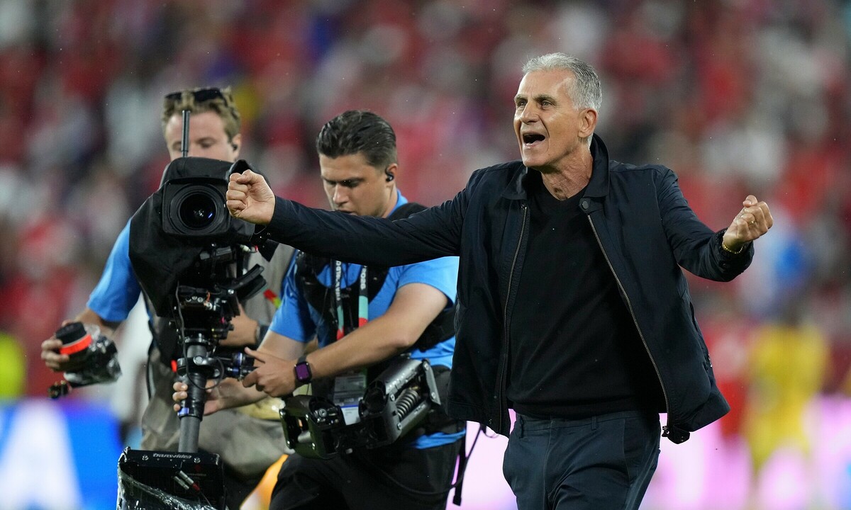 HLV Carlos Queiroz lập kỷ lục ở World Cup cùng Ghana - hình ảnh - okvipjl.com