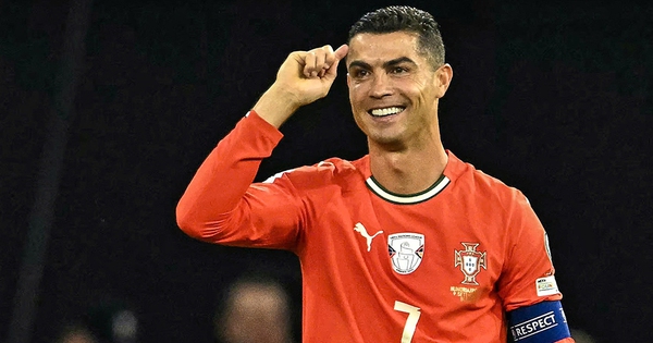 Bồ Đào Nha mạnh hơn nếu Ronaldo chấp nhận lùi lại - hình ảnh - okvipjl.com Bồ Đào Nha mạnh hơn nếu Ronaldo chấp nhận lùi lại - hình ảnh - okvipjl.com