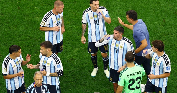 Messi răm rắp tuân lệnh, không bao giờ ‘cãi’ HLV Scaloni nửa lời, đủ tuyệt kỹ đấu… World Cup 2030 - hình ảnh - okvipjl.com