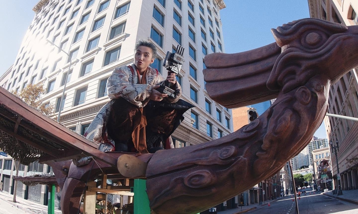 Thưởng đăng ký OKVIP: Cập nhật hậu trường MV ‘Come My Way’ của Sơn Tùng tại Los Angeles - hình ảnh - okvipjl.com Thưởng đăng ký OKVIP: Cập nhật hậu trường MV ‘Come My Way’ của Sơn Tùng tại Los Angeles - hình ảnh - okvipjl.com