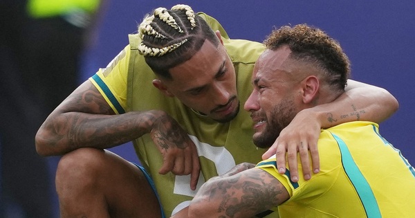 Neymar khóc nức nở sau thất bại của Brazil – Khi ngôi sao cũng cần một chỗ dựa - hình ảnh - okvipjl.com