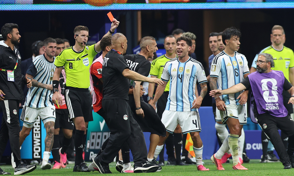 LĐBĐ Ai Cập: ‘Các đội cần được đối xử bình đẳng ở World Cup’: góc nhìn mới cho người chơi Việt - hình ảnh - okvipjl.com LĐBĐ Ai Cập: ‘Các đội cần được đối xử bình đẳng ở World Cup’: góc nhìn mới cho người chơi Việt - hình ảnh - okvipjl.com