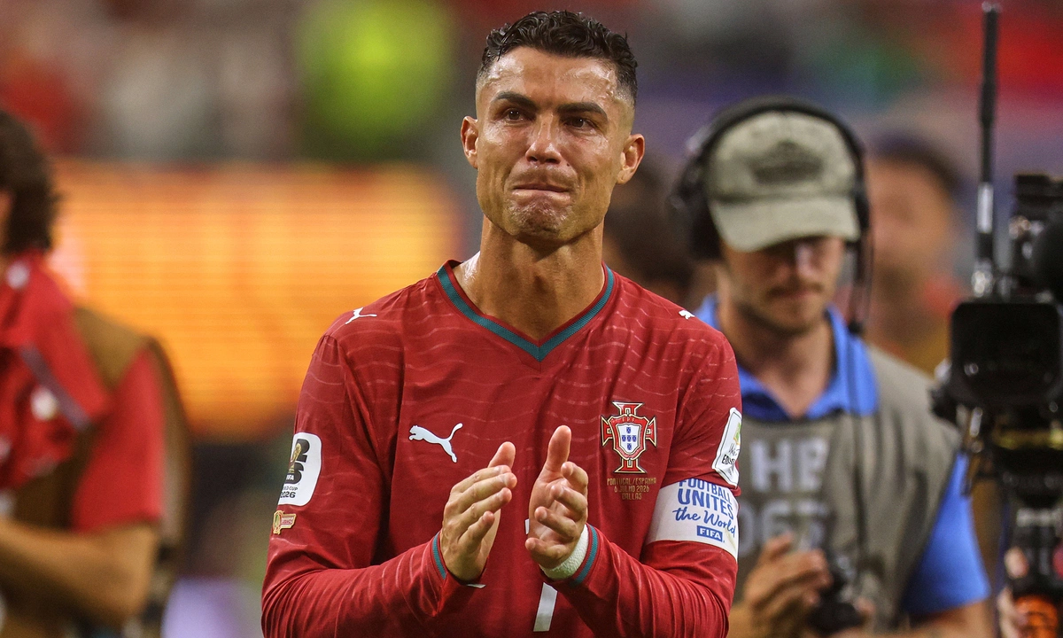 Djorkaeff: ‘Ronaldo bị Bồ Đào Nha tẩy chay’: góc nhìn mới cho người chơi Việt - hình ảnh - okvipjl.com Djorkaeff: ‘Ronaldo bị Bồ Đào Nha tẩy chay’: góc nhìn mới cho người chơi Việt - hình ảnh - okvipjl.com