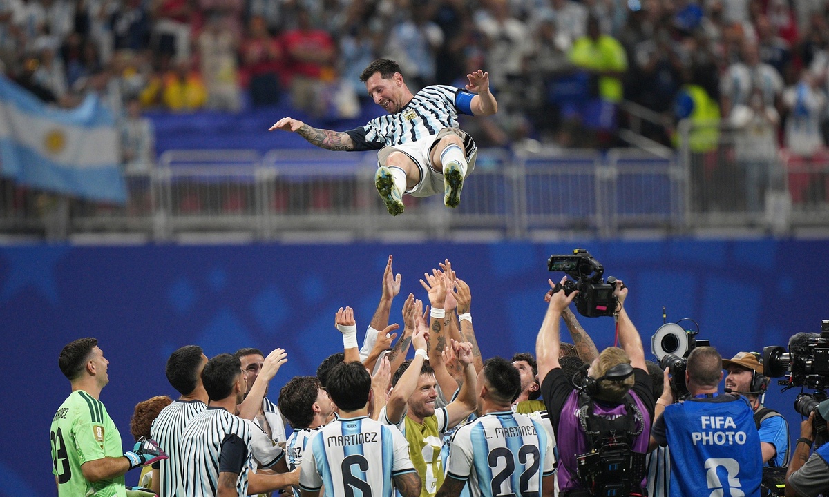 Messi phá kỷ lục ghi bàn liên tiếp ở vòng knock-out World Cup - hình ảnh - okvipjl.com